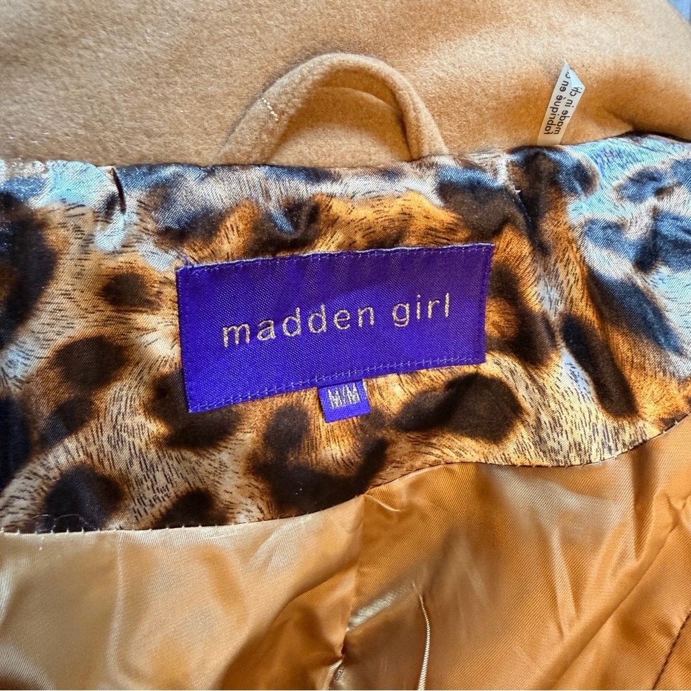Madden Girl Camel Trench Coat - Picture 10 of 10